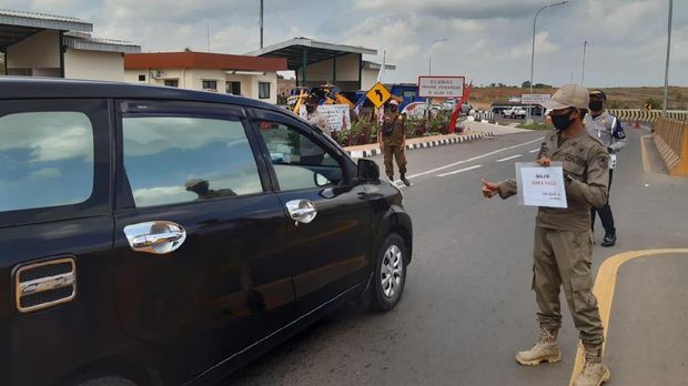 sterilisasi perkantoran di OKI Sumsel, pengetatan masuk OKI Sumsel di jalan tol