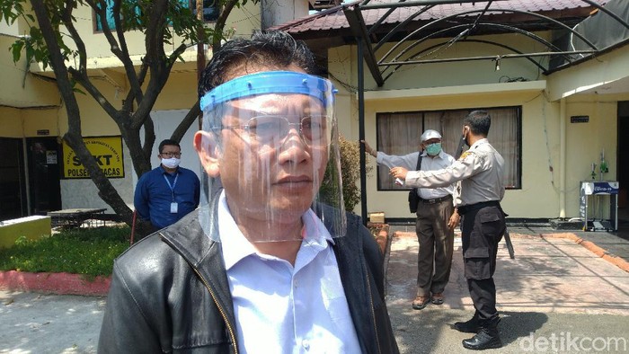 Wakil Ketua LPSK Edwin Partogi menyambangi Polsek Ciracas