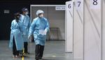 Warga Hong Kong Antre Tes Massal Untuk Hadapi Gelombang Ketiga Corona