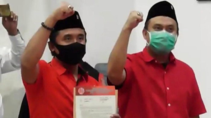 Abdus Salam-Ifan Ariadna Wijaya.