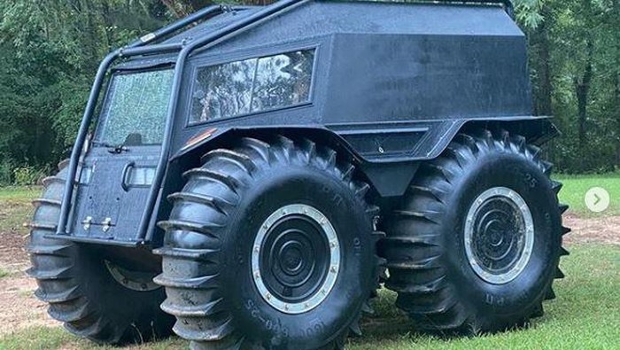 Hadiah ulang thaun Kanye West berupa ATV Custom