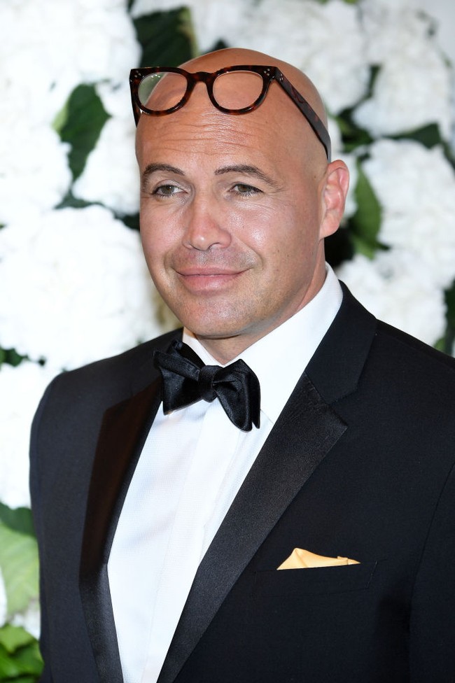 Pada 2018, di usia 52 tahun, Billy tampil dengan kepala botak licin. Setelah Titanic ia membintangi sejumlah film seperti White Island, The Great War dan Ghosts of War. Foto: Getty Images/Pascal Le Segretain