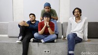 Kolaborasi yang paling cepat, paling gampang ya sama Bangkutaman. Bangkutaman-nya mau, keterusan sampai sekarang, cerita Harlan pada detikcom. Foto: Asep Syaifullah/detikHOT
