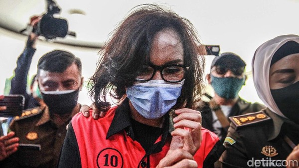 Potret Jaksa Pinangki Berbaju Tahanan