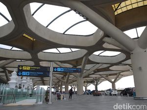Penerbangan dari Yogya Menuju Halim Dialihkan ke Bandara Soetta