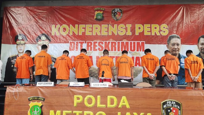 Tersangka pesta gay di Kuningan Jaksel Tersangka pesta gay di Kuningan Jaksel