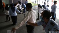 Tes ini dilaksanakan di tengah pandemi COVID-19, sehingga menerapkan protokol kesehatan yang ketat.