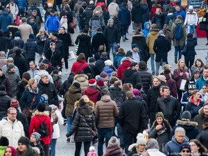 Menakar Ancaman Ekonomi di Balik Krisis Iklim dan Padatnya Penduduk