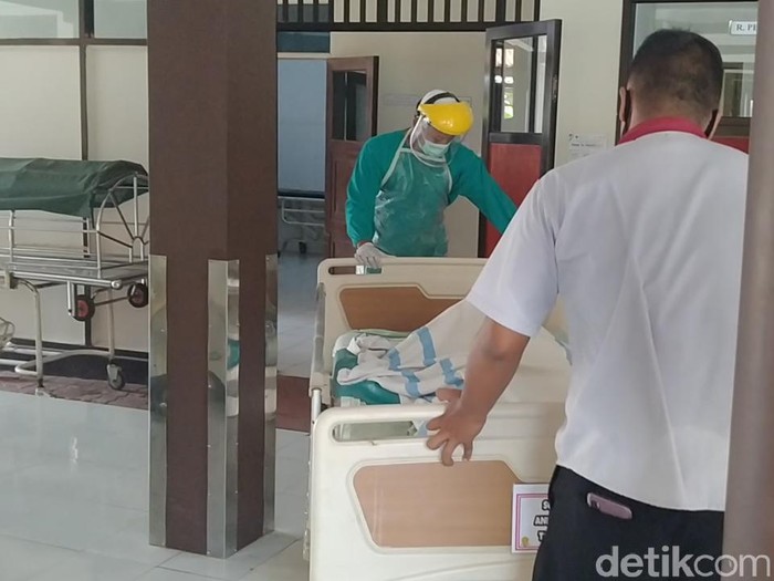 Amir, suami yang bakar hidup-hidup istri dan anaknya akhirnya tewas, Kamis (3/9/2020).