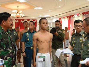 Bangga Jadi Anak Tukang Bubur Ayam, Imron Siap Jadi Tentara
