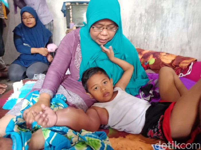 bocah 6 tahun tumor ganas