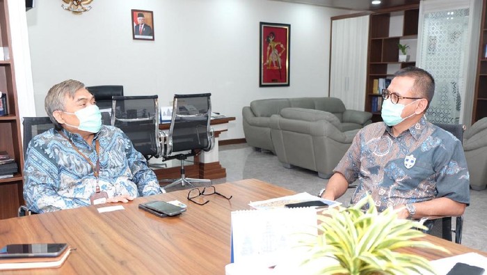 Cara Dirut PKT Perkuat Ketahanan Pangan Nasional Dorong peningkatan produktivitas dan keberlanjutan rantai pasokan, Pupuk Kaltim bangun kerjasama dengan Bank Jateng.