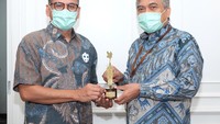 Rahmad Pribadi, Direktur Utama Pupuk Kaltim mengungkapkan, kesepahaman ini merupakan kerjasama dan sinergi bisnis yang harmonis antara Pupuk Kaltim dengan Bank Jateng beserta stakeholders, dimana program ini merupakan bentuk dukungan terhadap program Pemerintah dalam mewujudkan Ketahanan Pangan Nasional, serta pemberdayaan masyarakat desa.