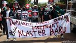 Demo Gedung Sate, Massa Tolak Deklarasi KAMI