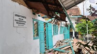 Selain merusak aula, ruang rehabilitasi dan beberapa ruangan lainnya juga hancur akibat kejadian tersebut.