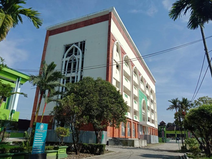Gedung kuliah UINSU yang diduga rugikan negara Rp 10,3 miliar