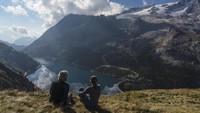 Marmolada adalah salah satu gletser yang paling banyak dipelajari di Dolomites dan diukur setiap tahunnya sejak 1902. Para peneliti menghubungkan hilangnya volumenya yang cepat dengan peningkatan yang stabil dalam emisi karbon selama beberapa dekade terakhir.