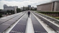 Listrik terbarukan tersebut memanfaatkan panas matahari berupa PLTS (Solar PV).