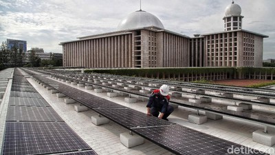 Keren! Kini Masjid Istiqlal Pakai Energi Surya