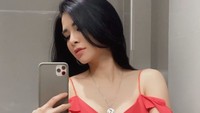 Maria Vania pun membantah melakukan operasi payudara. Foto: Dok. instagram/maria_vaniaa