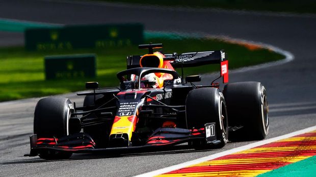 SPA, BELGIUM - AUGUST 30: Max Verstappen of the Netherlands driving the (33) Aston Martin Red Bull Racing RB16 on track during the F1 Grand Prix of Belgium at Circuit de Spa-Francorchamps on August 30, 2020 in Spa, Belgium. (Photo by Francois Lenoir/Pool via Getty Images)