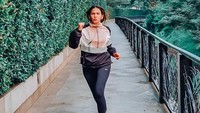 Nova Eliza gemar berolahraga demi menjaga kesehatan dan kecantikannya. Foto: Instagram Nova Eliza