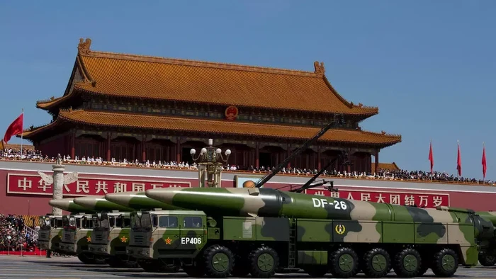 Pentagon sebut China ingin melipatgandakan hulu ledak nuklirnya (AFP Photo)