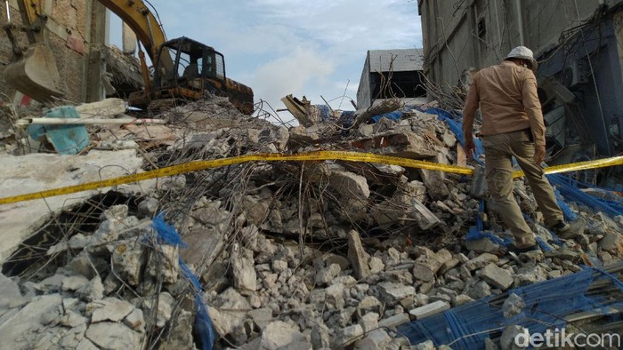 Ruko roboh di Jakarta Pusat (Sachril/detikcom)