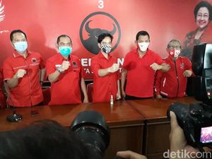 Gibran-Teguh Bakal ke KPU Naik Sepeda dan Dikawal 7 Andong