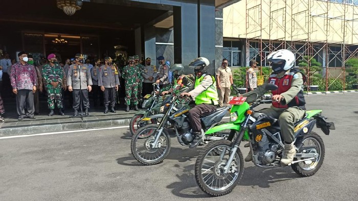 Wakapolri Komjen Gatot Eddy Pramono lepas satgas penegakan covid