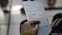 Besaran kompensasi yang diterima warga pun beragam mulai dari Rp 20 juta hingga Rp 40 juta tergantu dari luas bangunan.