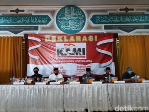 Din Syamsuddin-Gatot Nurmantyo Hadiri Deklarasi KAMI di Yogya