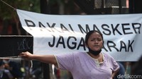 Namun nyatanya masih ada saja warga yang bandel dan tidak mentaati protokol kesehatan.