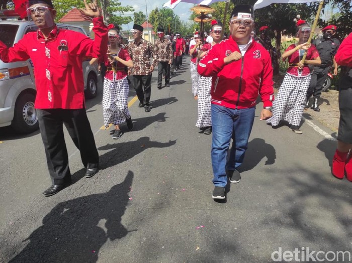 Bambang Wisnu Handoyo dan Benyamin Sudarmadi daftar Pilkada Gunungkidul, Jumat (4/9/2020).