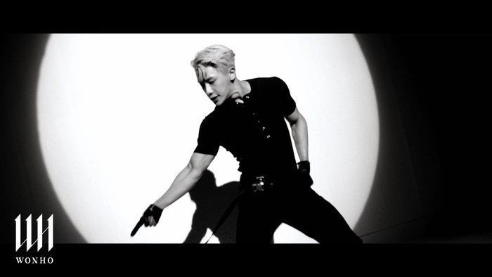 Debut solo Wonho