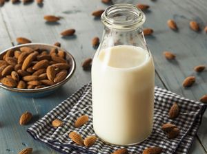 Saat Asam Lambung Naik, Konsumsilah 7 Makanan dan Minuman Ini