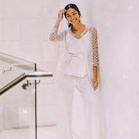 Faradina Mufti mengawali kariernya di dunia modeling dengan berkompetisi di ajang Gadis Sampul 2007. Kala itu, ia bersaing Sahila Hisyam, Citra Kirana dan Gita Virga. (Foto: Instagram/@faradinamufti)