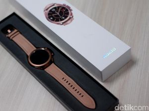Samsung Galaxy Watch 3, Smartwatch Mewah Penantang Apple Watch