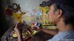 Geliat Perajin Wayang Kulit di Masa Pandemi