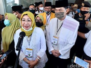 Istri Bupati Semarang Resmi Daftar Pilkada 2020