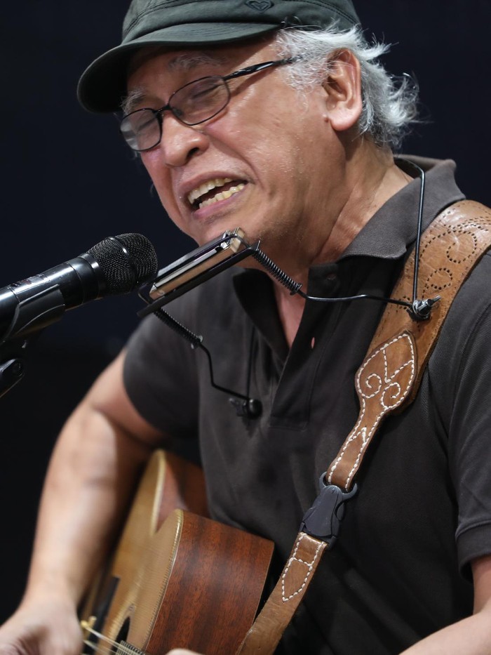 Iwan Fals saat perayaan ultah ke-59 tahun dan 45 tahun berkarya