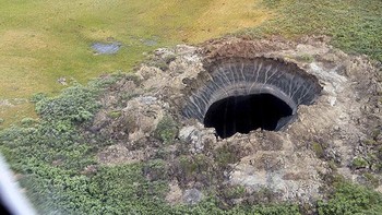 Sebelumnya, Vasily pernah meyakini lubang itu tercipta dipicu perubahan iklim dan aktivitas manusia. Foto: Siberian Times