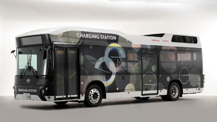 Moving e, bus hidrogen kerjasama Toyota-Honda