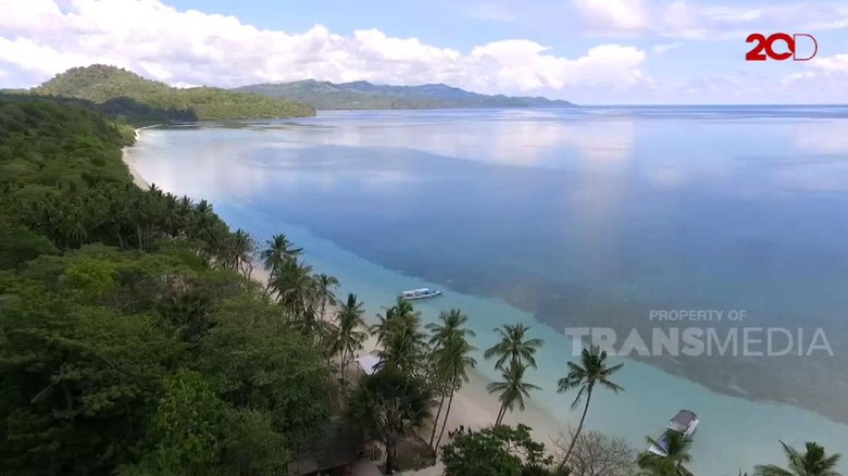 Pantai Pinang Selayar Sulawesi Selatan Pantai Pinang Selayar Sulawesi Selatan