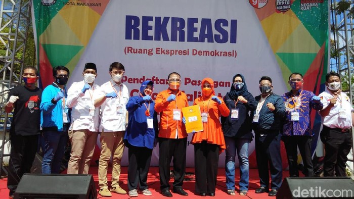Pasangan bakal calon wali kota-wakil wali kota Makassar Danny-Fatma (Hermawan-detikcom).