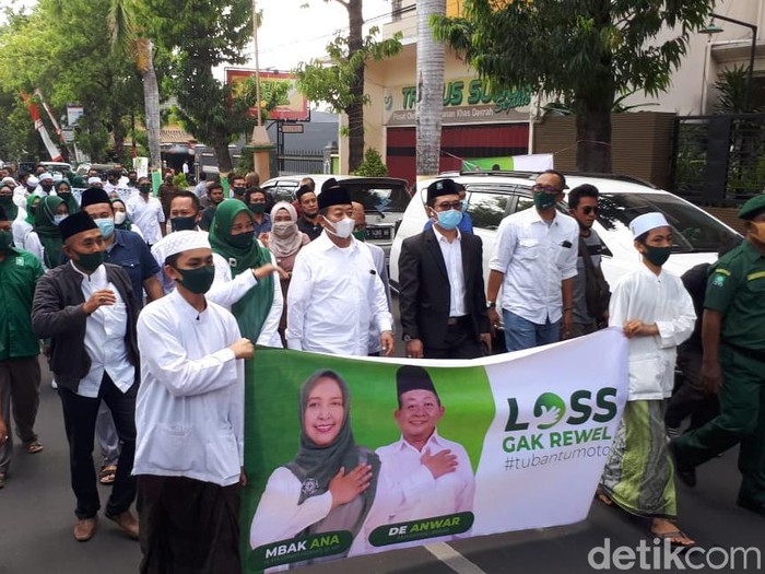 Paslon Khozanah Hidayati berpasangan dengan mantan ketua DPC Demokrat Muhammad Anwar