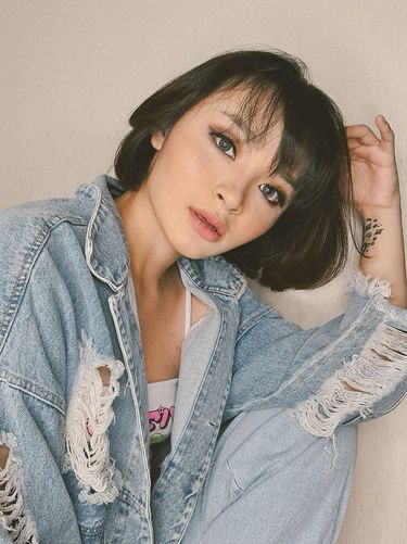 revinavt Revina Violetta Tanama