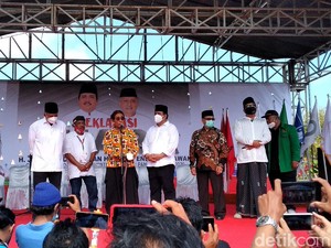 Susi Pudjiastuti di Deklarasi Juara: Kerjanya Nggak Benar, Tenggelamkan!