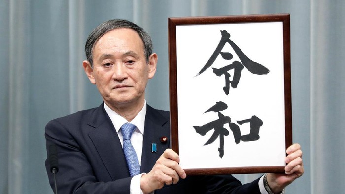 Yoshihide Suga