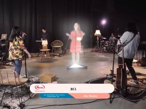 BCL Tampil dengan Konsep Hologram di Nenofest vol 2